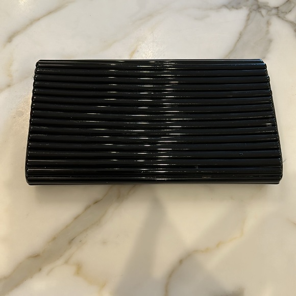 Tory Burch clutch - Picture 3 of 4